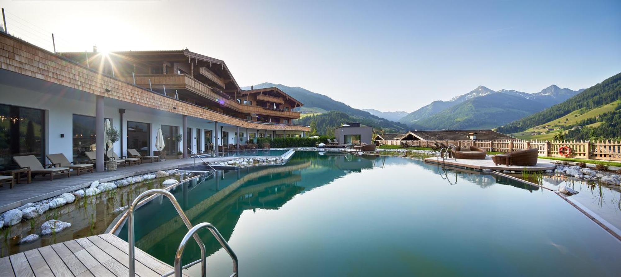 Der Boeglerhof - Pure Nature Spa Resort ألباخ المظهر الخارجي الصورة