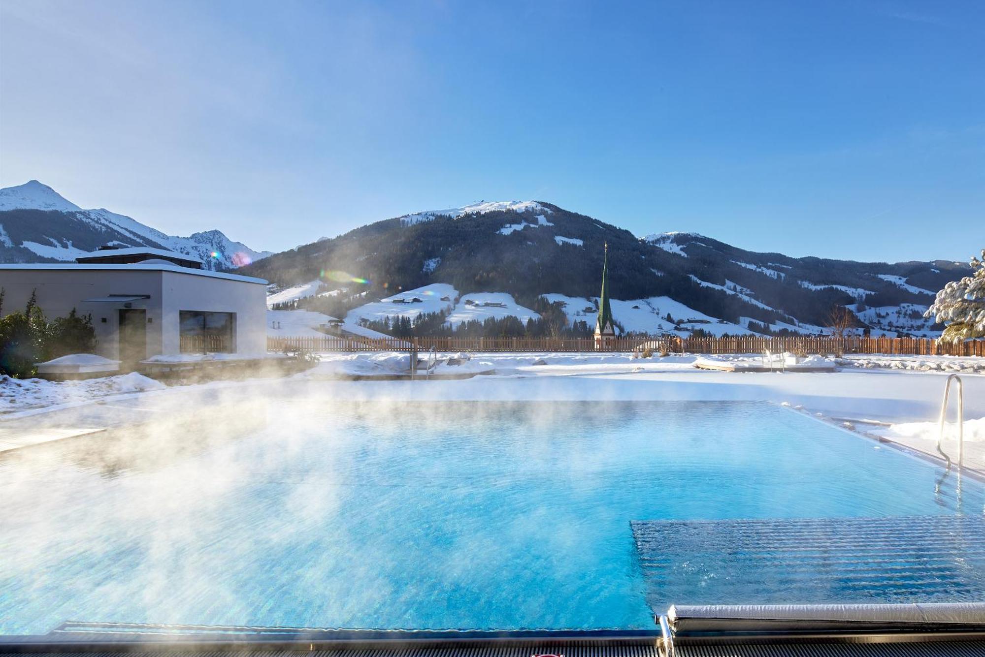 Der Boeglerhof - Pure Nature Spa Resort ألباخ المظهر الخارجي الصورة